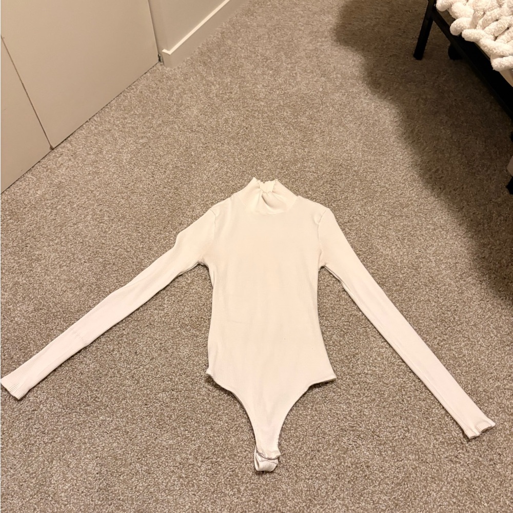 Lulu's Ivory Long Sleeve Bodysuit